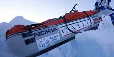 Polarforscher stecken in der Arktis fest