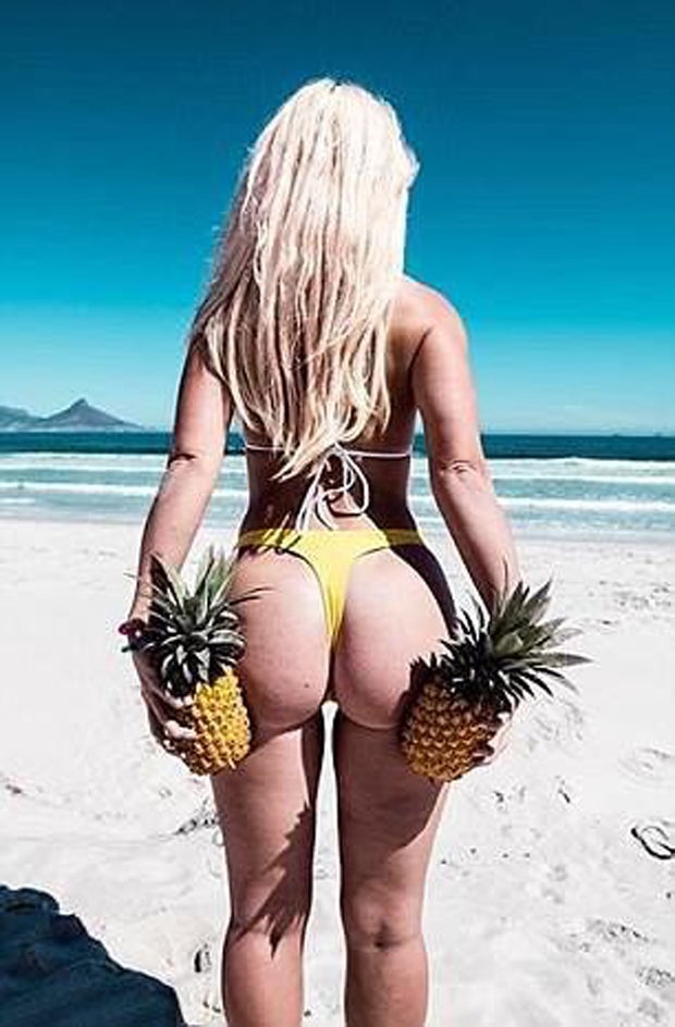 Heiße Polizistin ärgert Steuerzahler