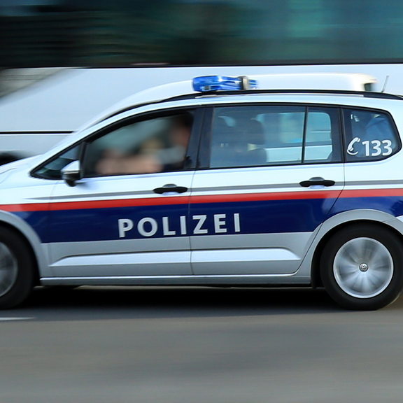 Mit 150 km/h! Wilde Verfolgungsjagd durch Brigittenau
