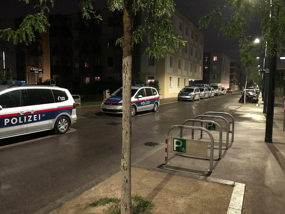 WEGA-Einsatz in Wiener Wohnhaus reißt Bewohner aus dem Schlaf