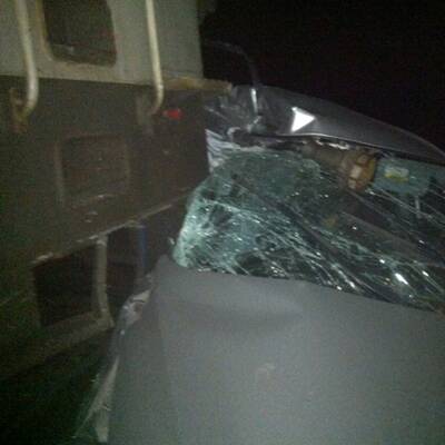 Die Lenkerin steckte auf einem Bahnübergang fest