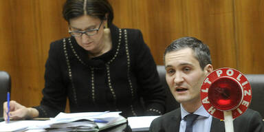 Mikl-Leitner verteidigt Polizei-Schließungen