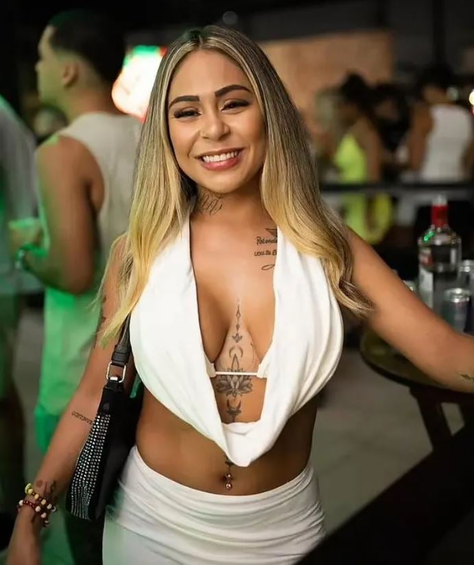 Anna „Polly“ Beatriz Pereira Alves