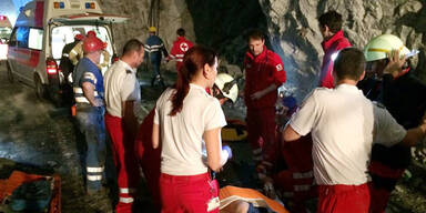 Unfall in Bergwerk: 2 Arbeiter schwer verletzt