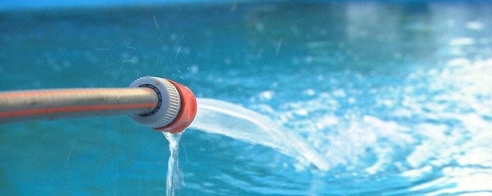 Pools dürfen aktuell nicht befüllt werden.