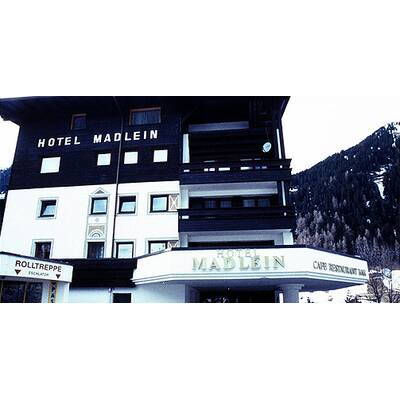 (c) Hotel Madlein
