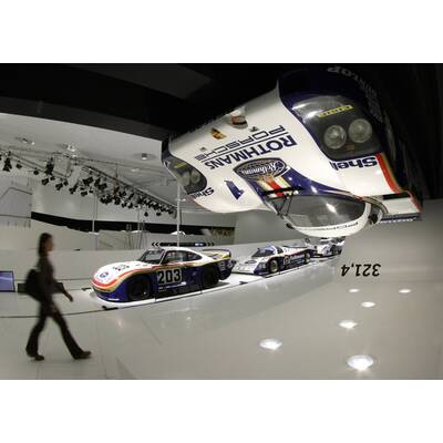 Spektakuläres Porsche-Museum eröffnet