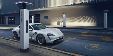 Porsche Taycan ist günstiger als der 911