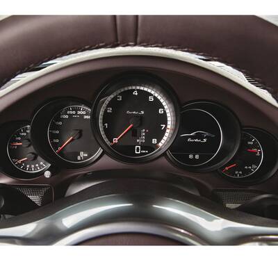 Porsche 911 Turbo S (2013)