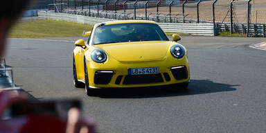 Neuer 911 GT3 mit Fabelzeit auf der Nordschleife