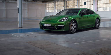 Porsche bringt Panamera mit bis zu 700 PS