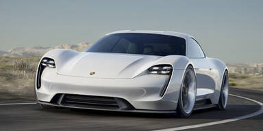 Dieser Porsche will Tesla stürzen