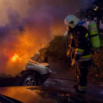 Luxus-Auto ging in Flammen auf
