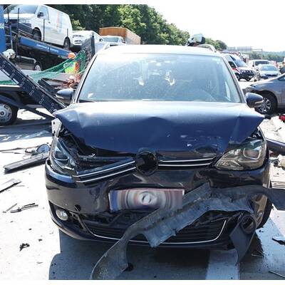 Karambolage auf A2 - Lkw kollidiert mit mehreren Pkw