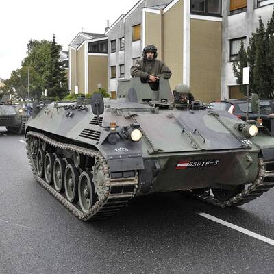 Auch Helikopter kommen zum Einsatz