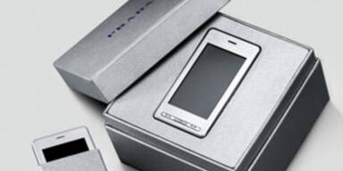 prada-lg-handy-silber