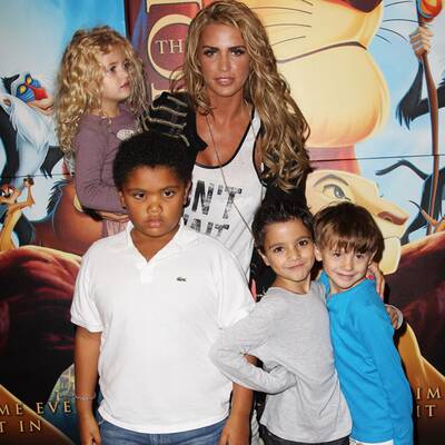 Jolie, Heidi & Co.: Wer ist die heißeste Star-Mama?