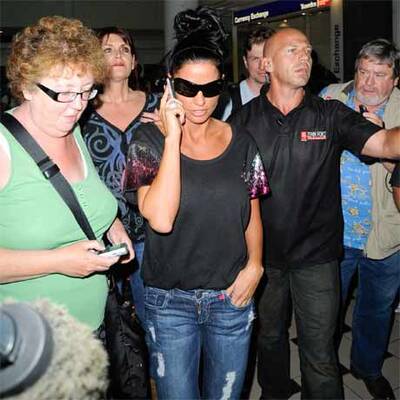 Katie Price flieht aus dem Dschungel