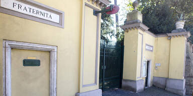 Nazi Priebke wird in Italien beigesetzt