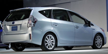 Der Prius startet als Van & Sportler durch