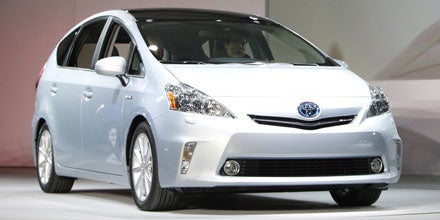 Der Prius startet als Van & Sportler durch