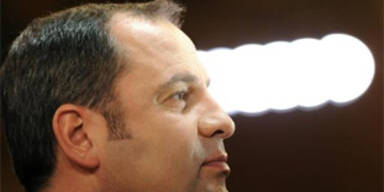 Josef Pröll mit 89,6% zum ÖVP-Chef gewählt