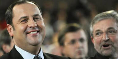 Josef Pröll mit 89,6% zum ÖVP-Chef gewählt