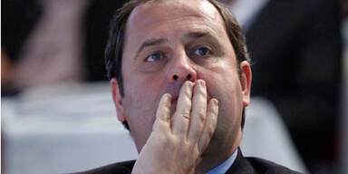 Brüssel kämpft gegen Tod der EU-Währung