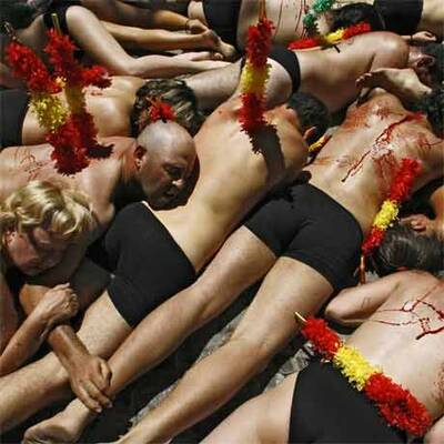 PETA-Protest gegen Stiertreiben