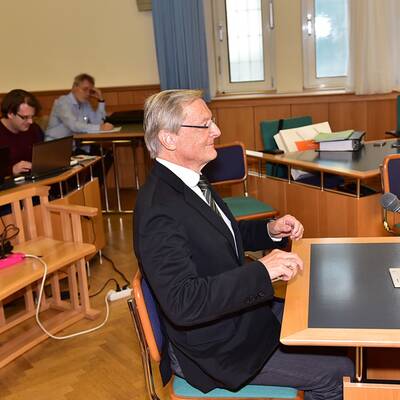 Im Bundesliga-Prozess um Peter Westenthaler sagte am Donnerstag der Ex-Kanzler aus.