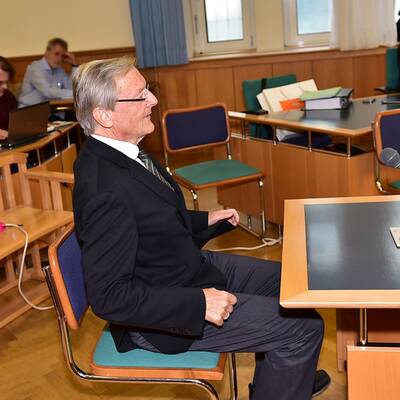 Im Bundesliga-Prozess um Peter Westenthaler sagte am Donnerstag der Ex-Kanzler aus.