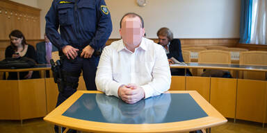 Horror-Tat zu Halloween