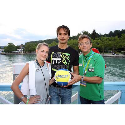 Feier auf Beach Boat und im Stamperl