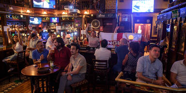 Britische Pubs d&uuml;rfen am EM-Finaltag l&auml;nger &ouml;ffnen