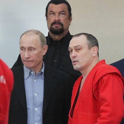 Putin trifft Altmeister Seagal
