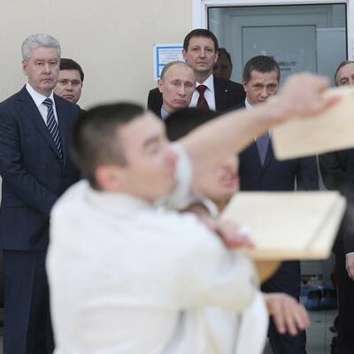 Putin trifft Altmeister Seagal