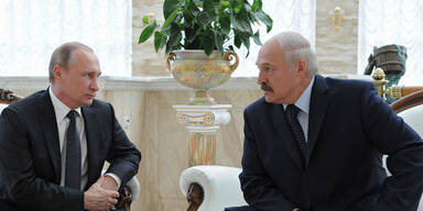 Putin plaudert Schlafzimmer-Geheimnisse aus