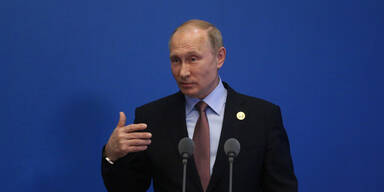 Putin bietet Comey Asyl in Russland an