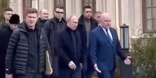 Schickte Putin nur seinen Doppelgänger in die Ukraine?