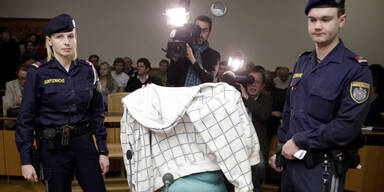 Mord an 85-Jähriger - Putzfrau vor Gericht