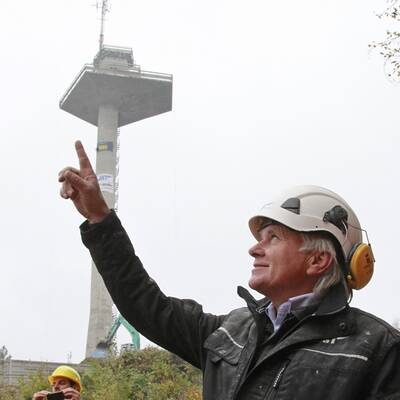 Turm am Pyramidenkogel gesprengt