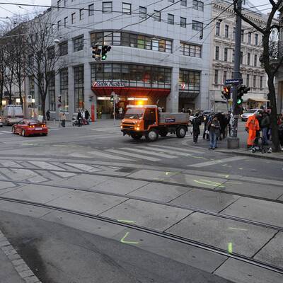 Polizeiautos krachten zusammen