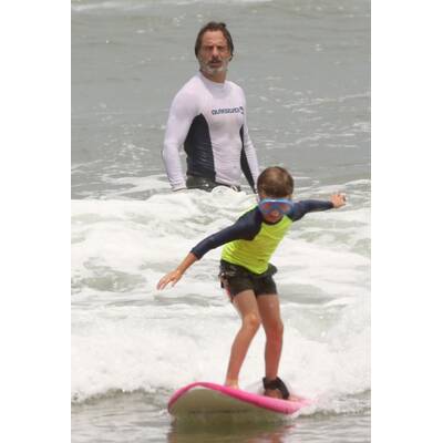 Andrew Lincoln: Surfen mit Sohn Arthur
