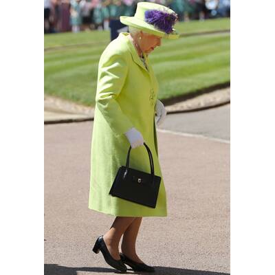 Meghan & Harry im Jaguar