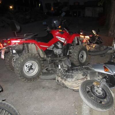 Besoffener rast mit Quad in Hotelhalle