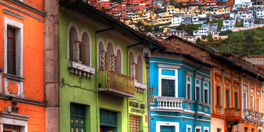 P&auml;rchen treibt es am Balkon - und st&uuml;rzt in den Tod
