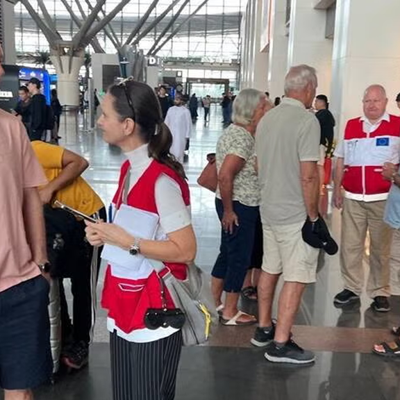 3,5 Stunden Verspätung: 151 Österreicher kommen jetzt nach Hause