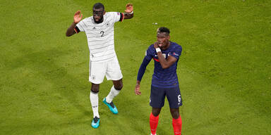 Antonio Rüdiger und Paul Pogba