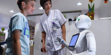 Klinik Roboter L&uuml;ttich