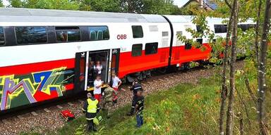 Unfall Blumau Zug Pickup